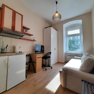  Apartament Krotkoterminowy Kat